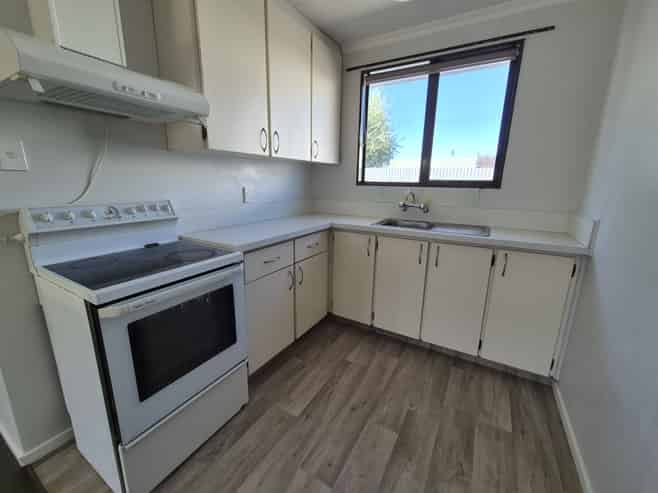 120 Cleghorn Street, Redwoodtown