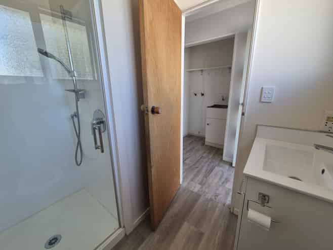 120 Cleghorn Street, Redwoodtown