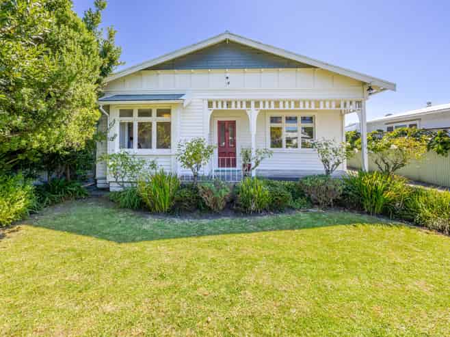 6 Thistle Street, Napier South