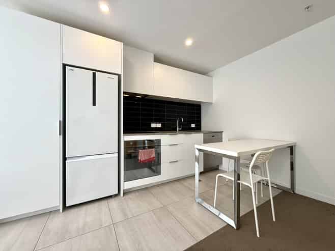 W707/160 Victoria, Te Aro