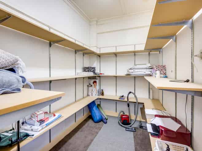 Functional Office in Popular Bowman Building