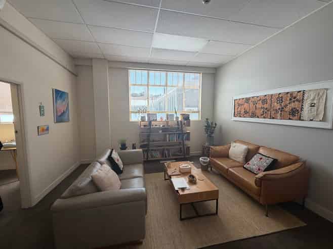 Functional Office in Popular Bowman Building