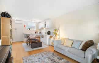 2/11 Lovelock Avenue, Mount Eden