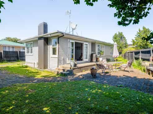 9 Panair Crescent, Hillcrest