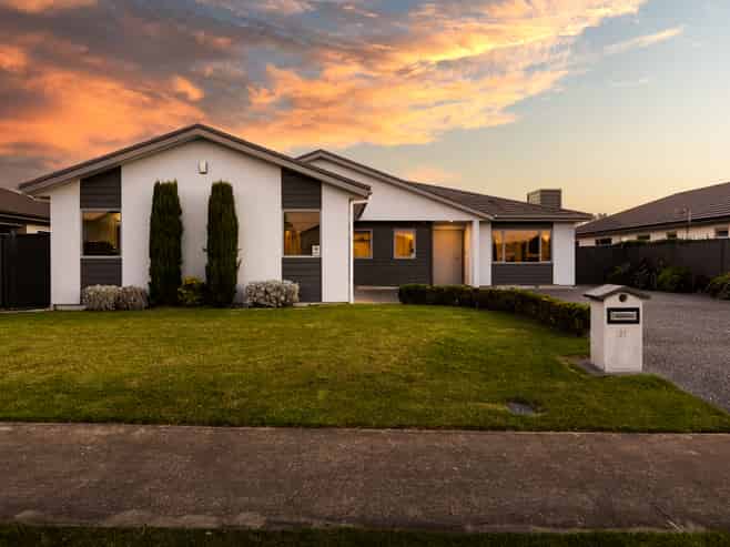37 Kapiti Drive, Poraiti