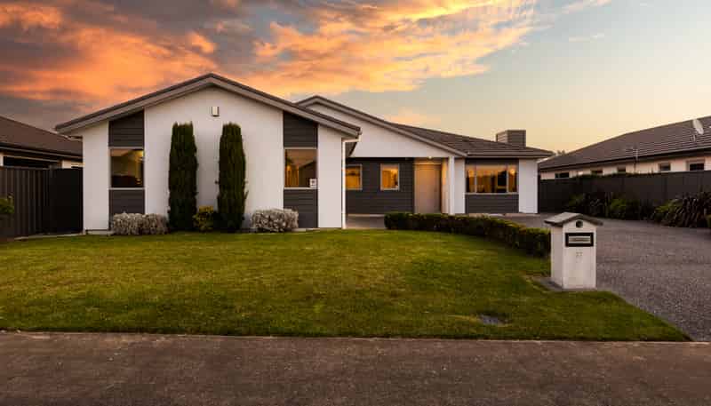 37 Kapiti Drive, Poraiti