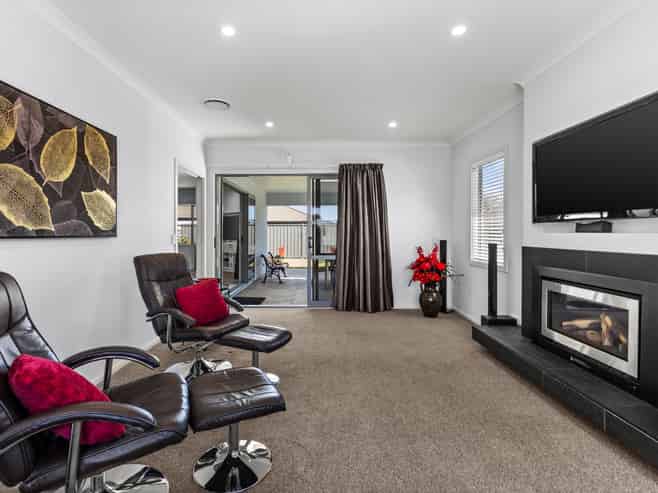 37 Kapiti Drive, Poraiti