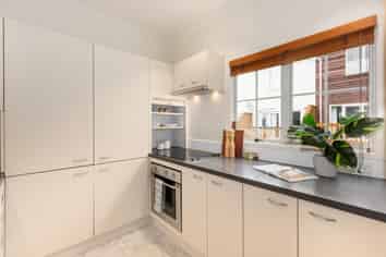 16/5 Malcolm Lane, Thorndon