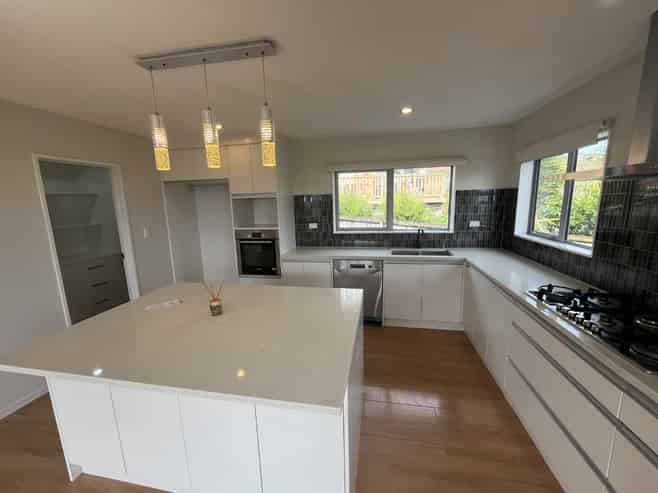 65 Kirikiri Drive, Papakura