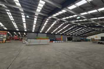 Rare Seaview Hub Vacancy