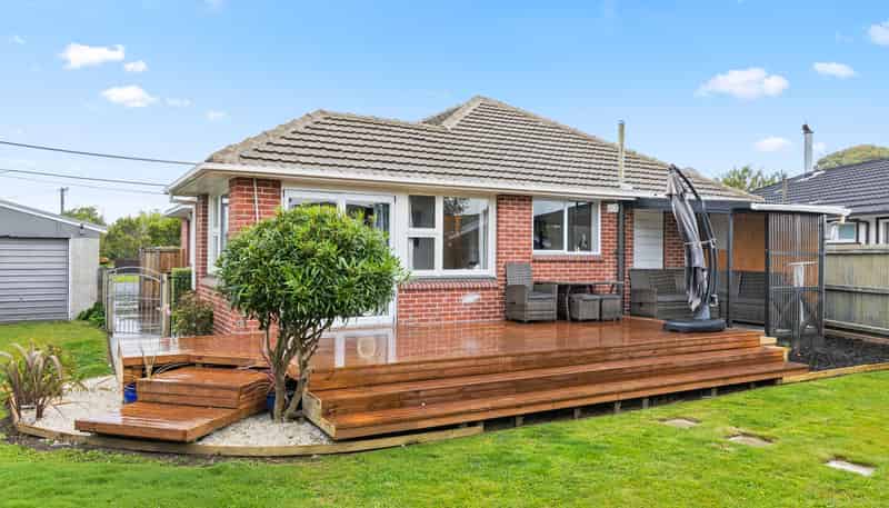 12 Newport Street, Avondale