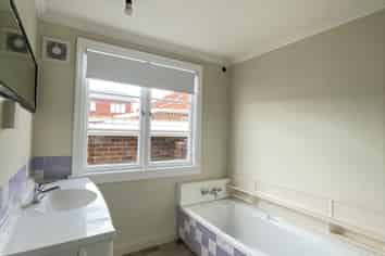 B/67 Mill Road, Kensington