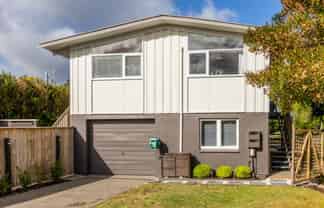 51 Whakaipo Avenue, Taupo