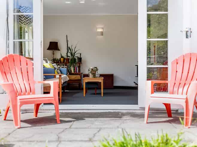 136 Hine Road, Wainuiomata