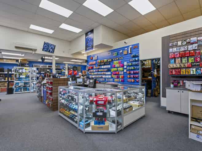 National brand tenant in prime position