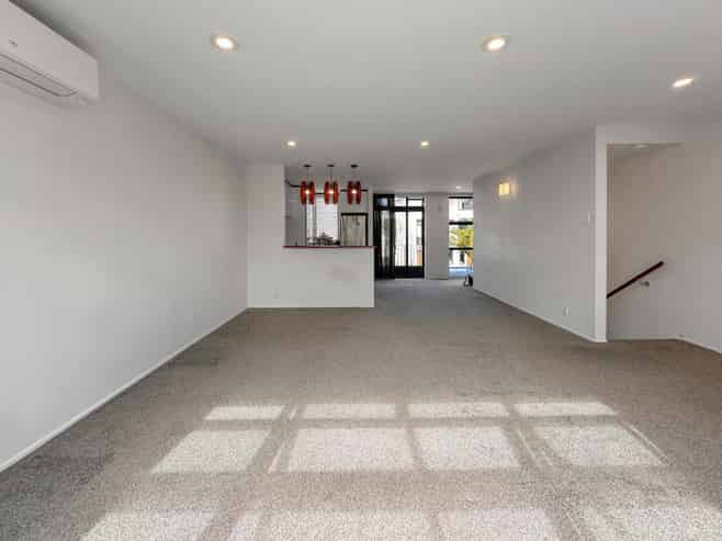 13/50 Livingston Street, Westmere