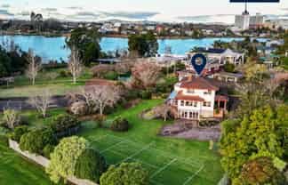 148 Lake Crescent, Hamilton Lake