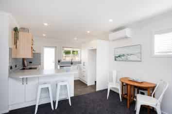 1/524 Ferguson Street, Terrace End