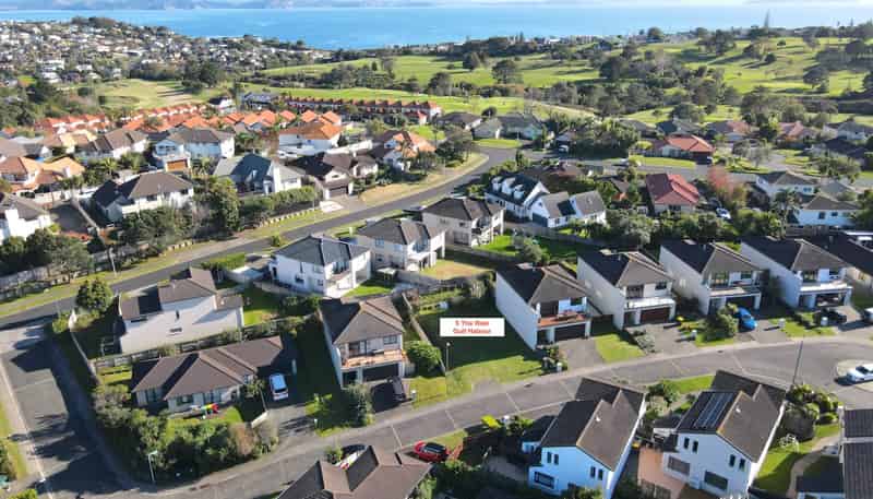 5 The Rise, Gulf Harbour