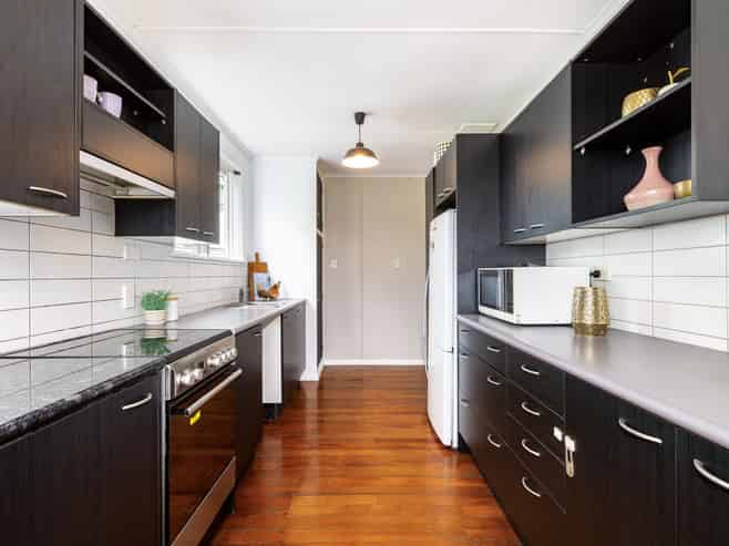 11 King Crescent, Ranui