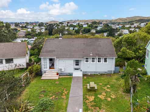 11 King Crescent, Ranui