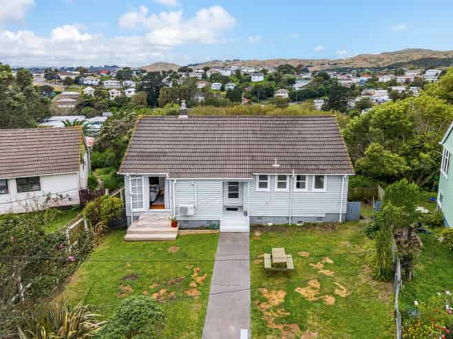 11 King Crescent, Ranui