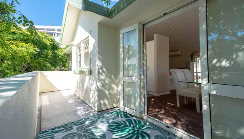 1 Alfred Street, Northcote Point