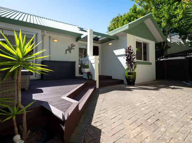 1 Alfred Street, Northcote Point