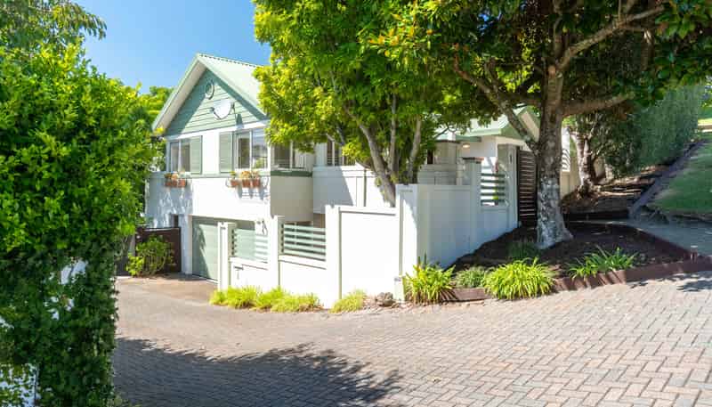 1 Alfred Street, Northcote Point