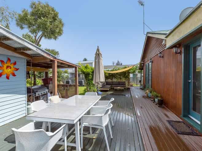 11 Frederick Street, Carterton