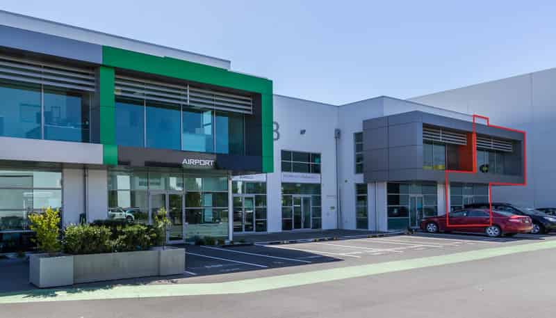 92 Russley Road, Russley