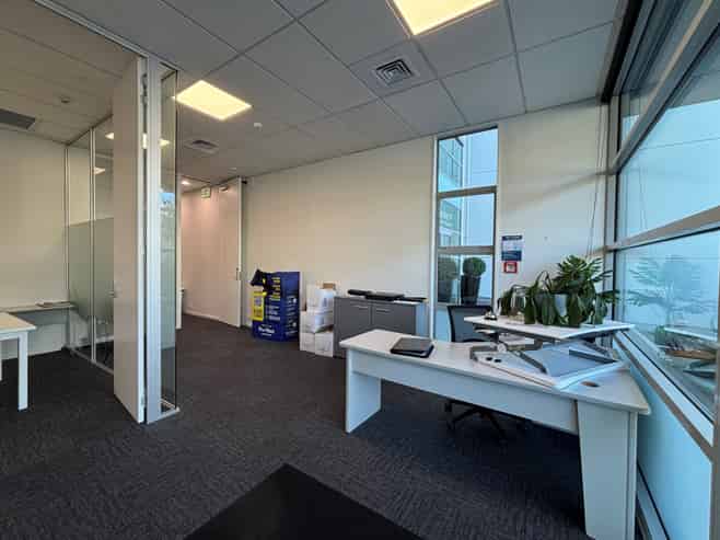 Office - Airport Business Park with Car Parking