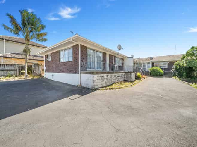 1/49A Landon Avenue, Mangere East