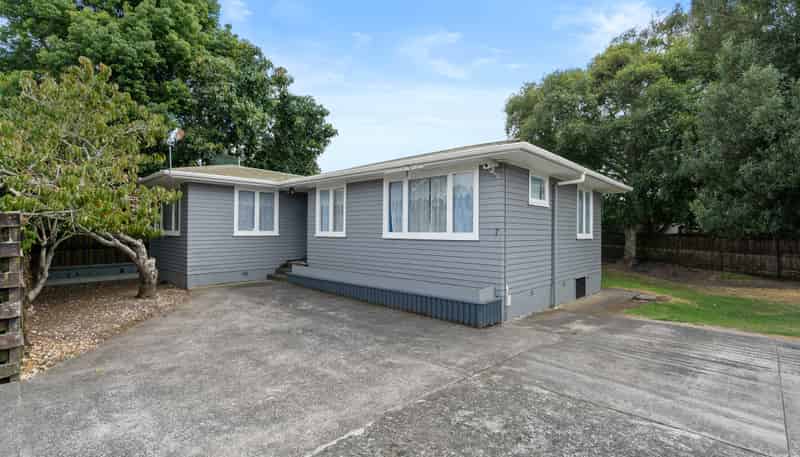7 Lomas Place, Manurewa