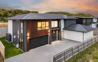 50 Schooner Drive, Whitby