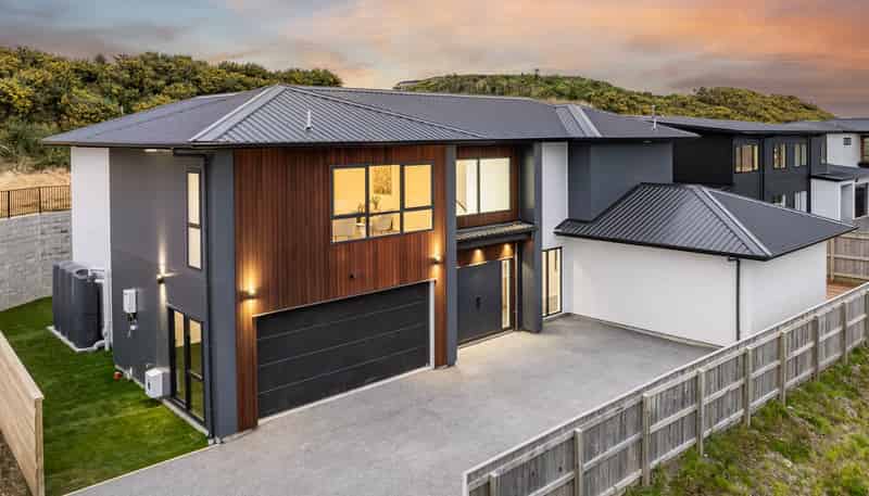 50 Schooner Drive, Whitby