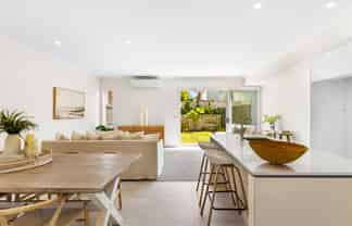 44 Owen Chapman Drive, Red Beach