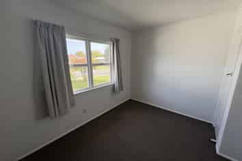 14 Kea Street, Stoke