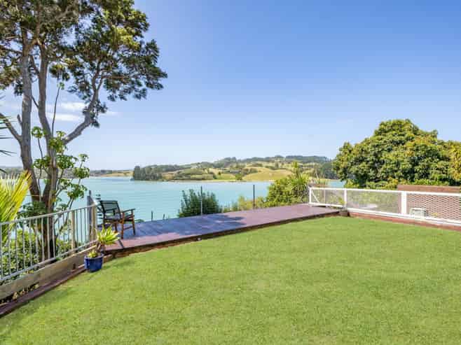 6 Mara Kai Lane, Raglan