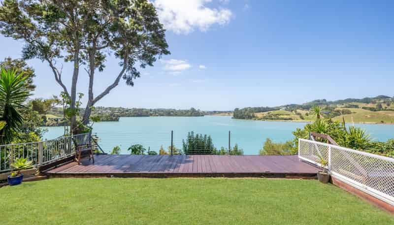 6 Mara Kai Lane, Raglan