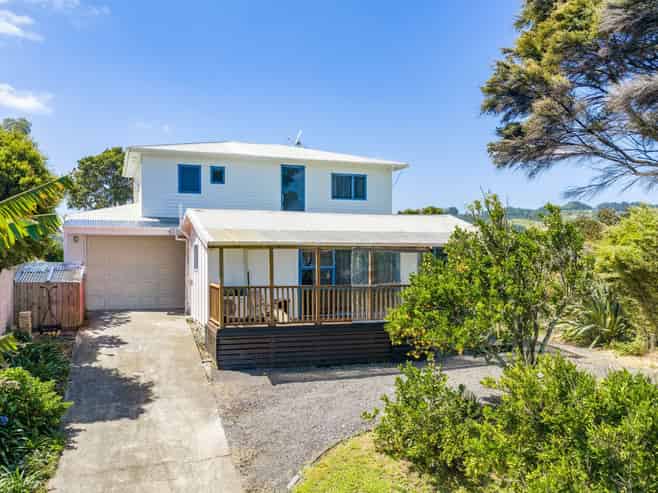 6 Mara Kai Lane, Raglan