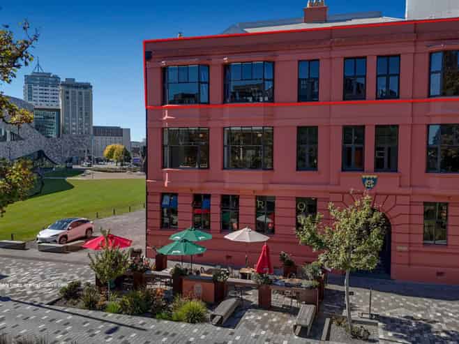 Character. Views. Prestige. The Ultimate Top-Floor