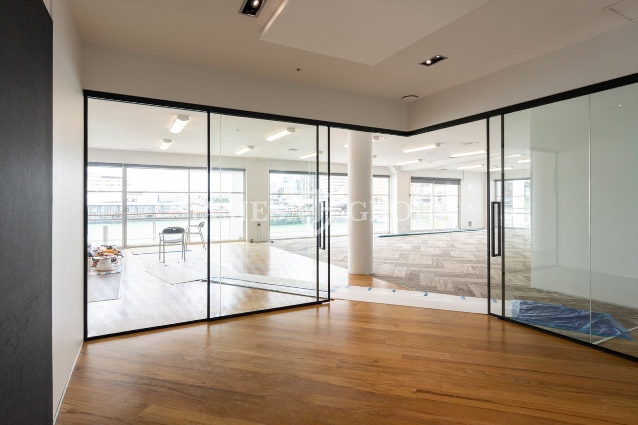 PREMIUM PRINCES WHALF 262M² OFFICE - Skats 2
