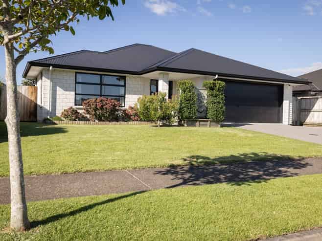 132 Puhirake Crescent, Pyes Pa