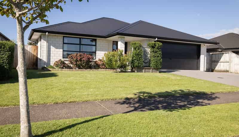 132 Puhirake Crescent, Pyes Pa