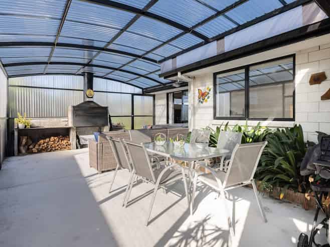 132 Puhirake Crescent, Pyes Pa