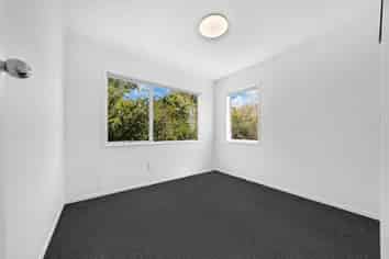 31 Leo Street, Glen Eden