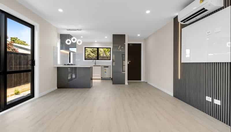 4/53 Hutchinsons Road, Bucklands Beach