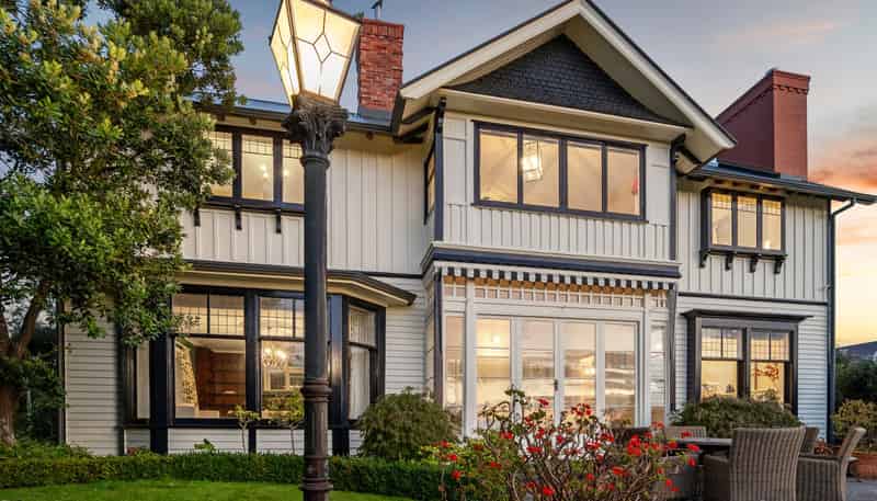 14 MacMillan Avenue, Cashmere