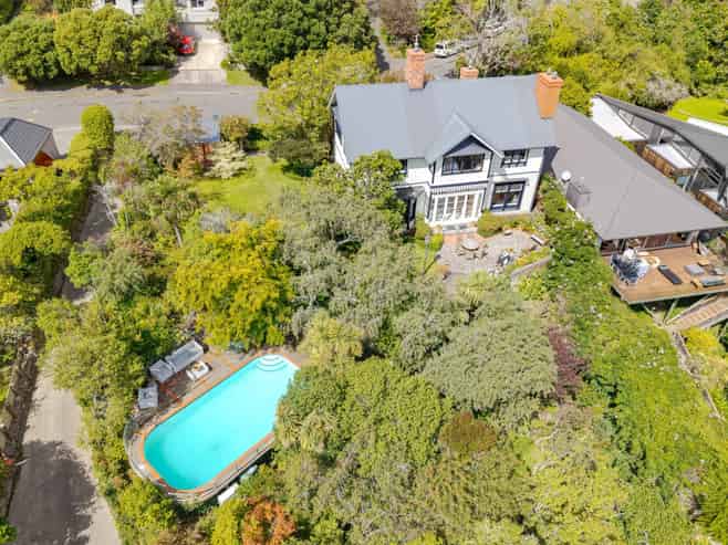 14 MacMillan Avenue, Cashmere